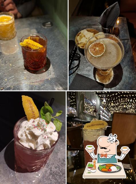 Mousse al cioccolato al nudi e crudi Cocktail Club