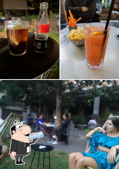 Nido Camilla si caratterizza per la bevanda e interni