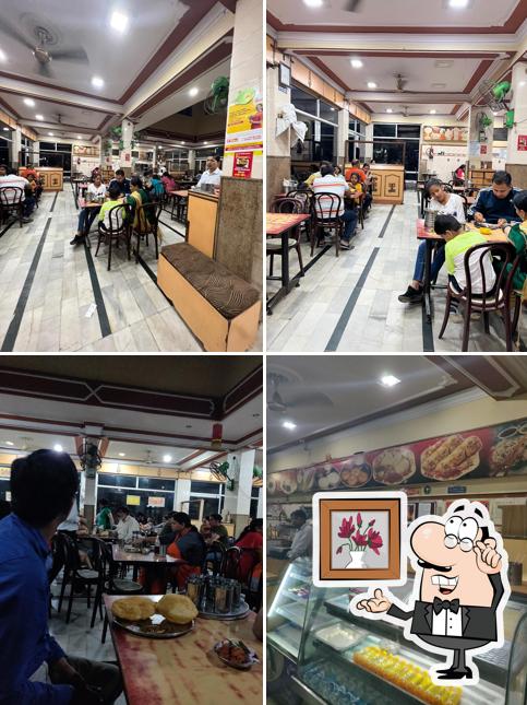 Check out how Flavour Restaurant looks inside