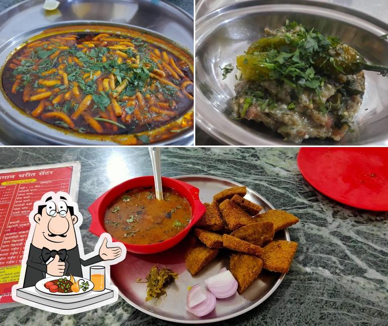 Food at Jalgaon Bharit Center