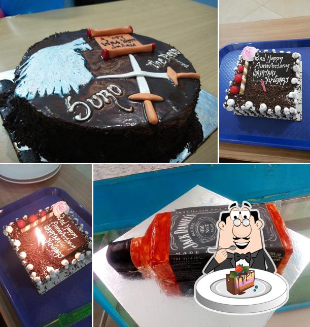 Chocolate cake at BP Cafe Cake Shop in Mamallapuram