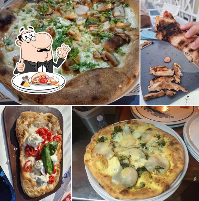 Prenditi una pizza a Pepy's Taverna