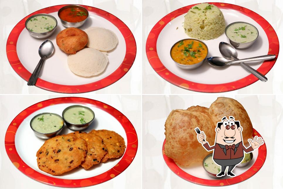 Food at Annapoorna Refreshments