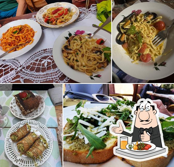 Platti al Trattoria La Foglia