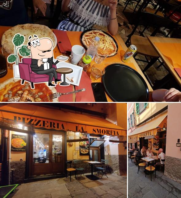 Siediti a un tavolo di La Smorfia