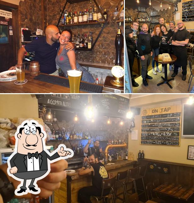 Siediti a un tavolo di Sailor Public House