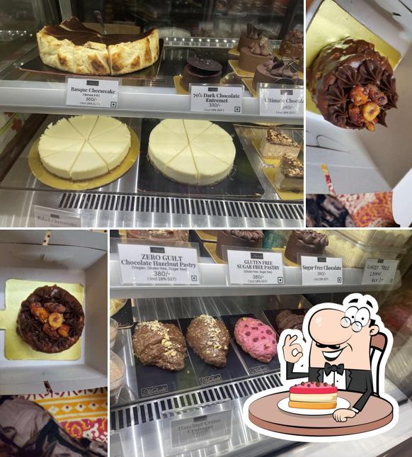 Cheesecake at Mahabi Patisserie Gelato