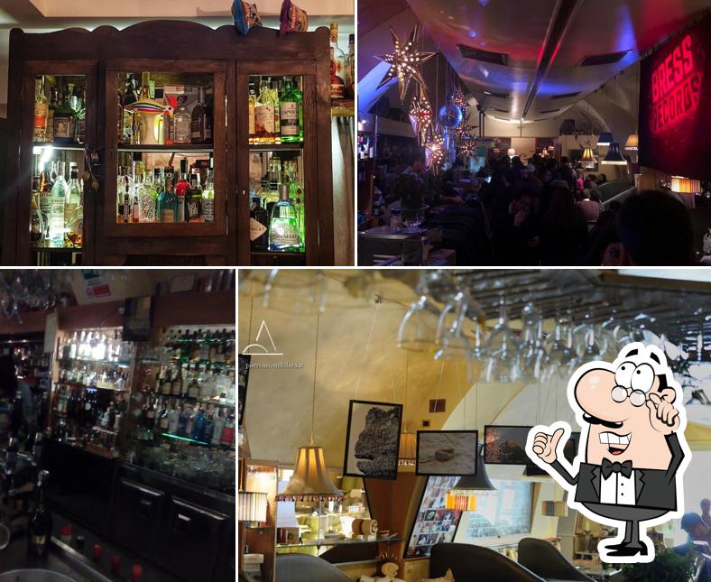 Siediti a un tavolo di BENNI from GAMBRINUS