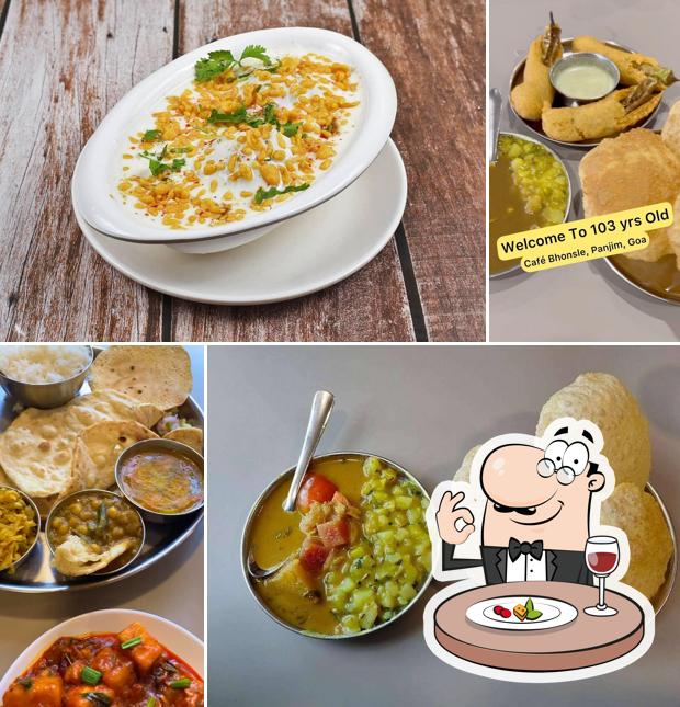 Food at Cafe Bhonsle