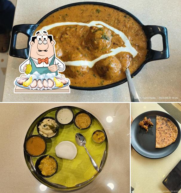 Oysters at Shri Nandha Cafe