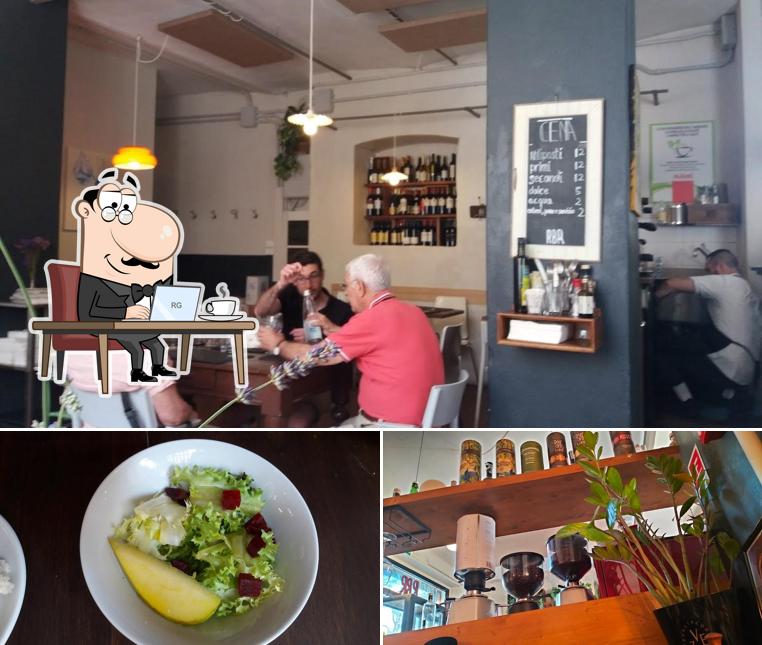 La interni e cibo del ristorante