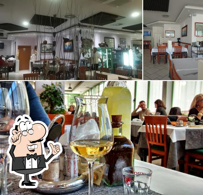 Siediti a un tavolo di La Cappa Ristorante e Pizzeria
