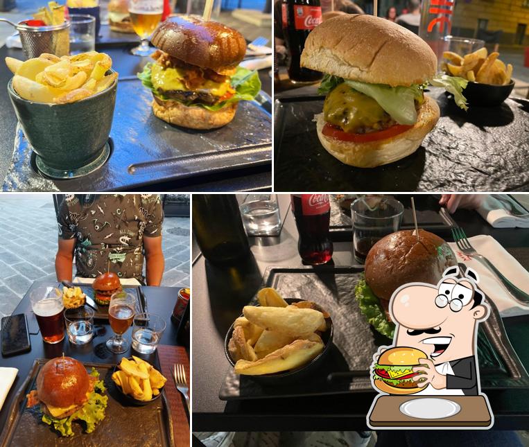 Prova un hamburger a Ristorante Bif La Fiorentina