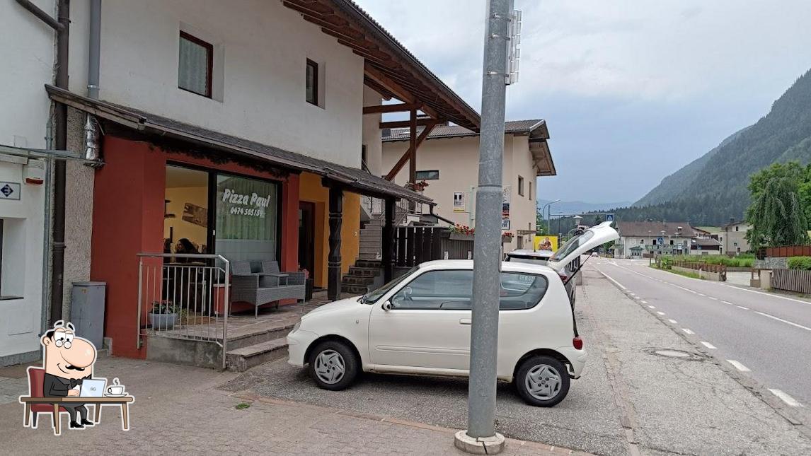 Gli interni di Pizza Paul