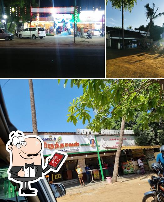 Check out how Banu Birunthavan Green Park looks outside