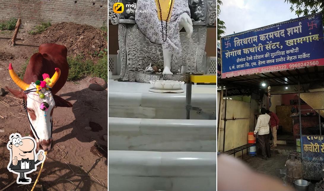 Here's a photo of Tirathram K SHARMA Shegaon Kachori