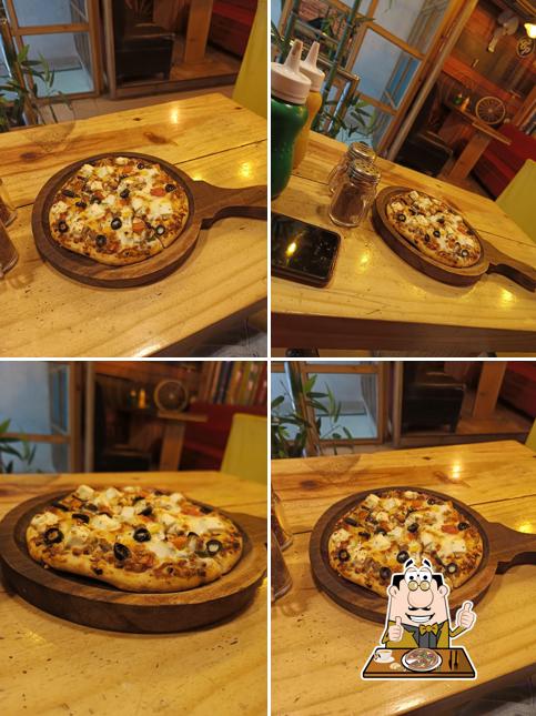 At BOLTON Pizza & Burger Patiala, you can get pizza