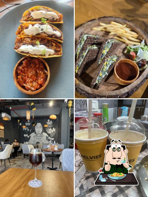 Food at Chelvies Coffee
