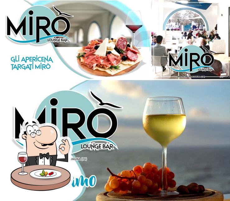 Questa è la foto che presenta la cibo e esterno di Mirò Lounge Bar