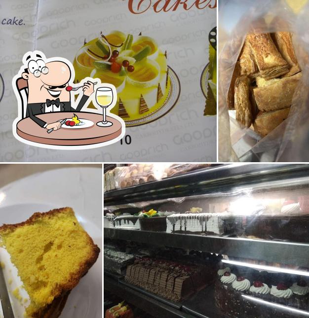 Food at S.L.J. Bangalore iyangar's bakery