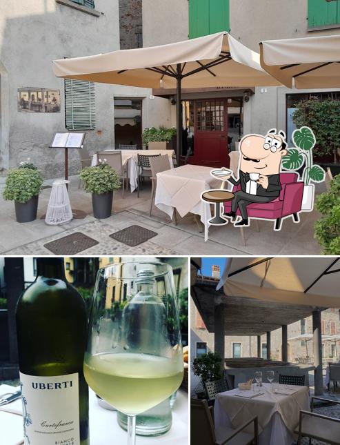 La immagine di interni e alcol da Ristorante Il Paiolo