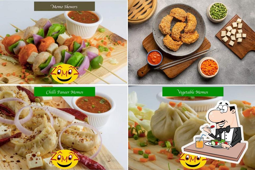 Meals at Zomoz - The Momo Company