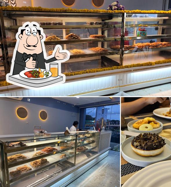 Meals at meAme Cafe