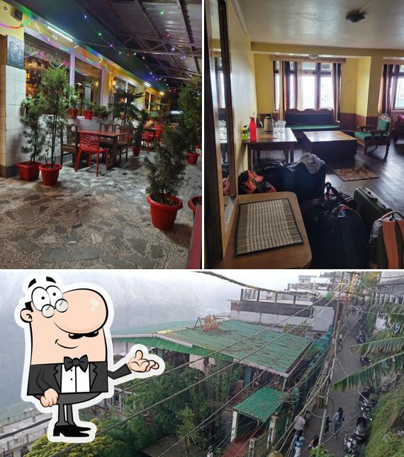 The photo of interior and exterior at New Lion Gate Hotel, Restaurant & Bar