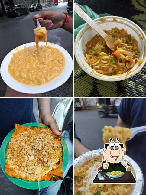 Macaroni and cheese at Mourya Maggi & aalupuri centre