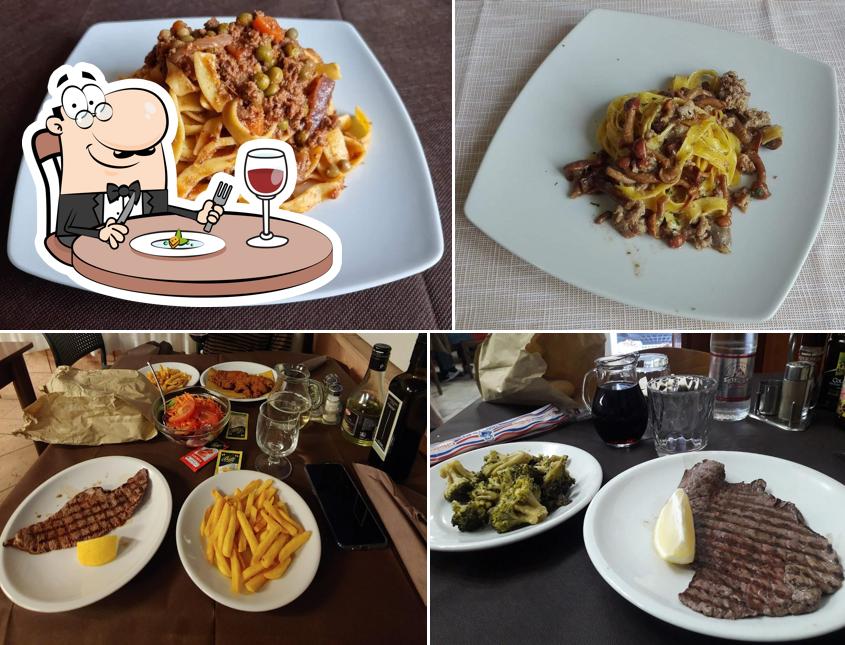 Tagliatelle al Trattoria dalla Mostaciona