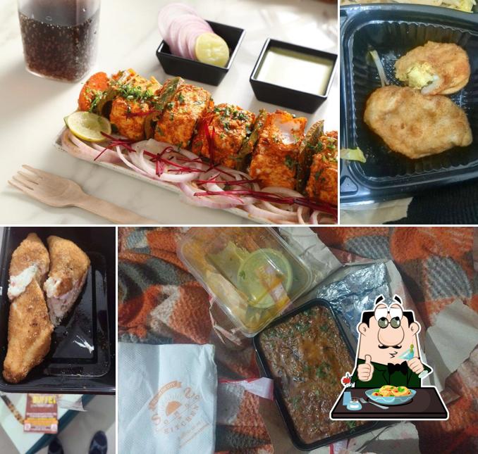 Food at SS Combo Kitchen
