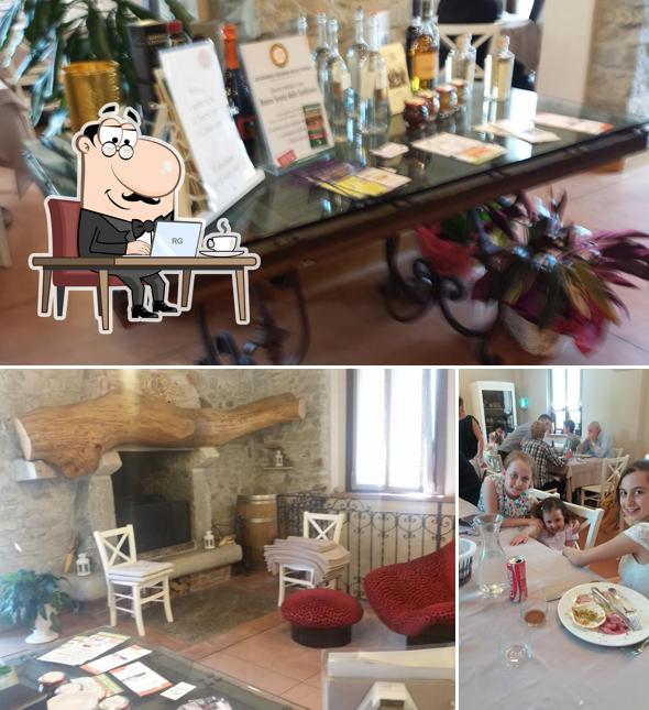Gli interni di Osteria di Nonna Clara