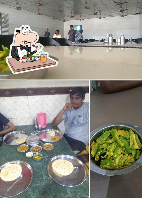 Meals at Radhika Kathiyavadii