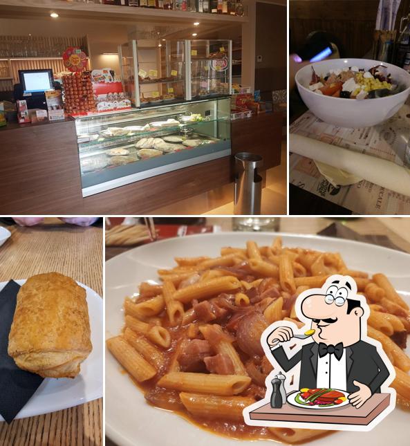 Platti al Ristorante Pizzeria Bar Sale e Pepe Sas