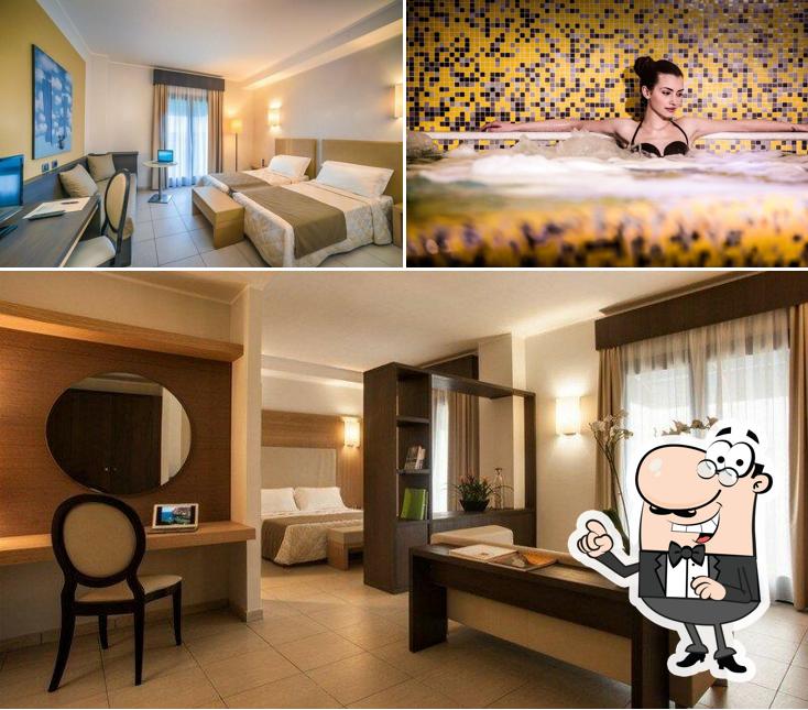 Siediti a un tavolo di Lu' Hotel - Carbonia