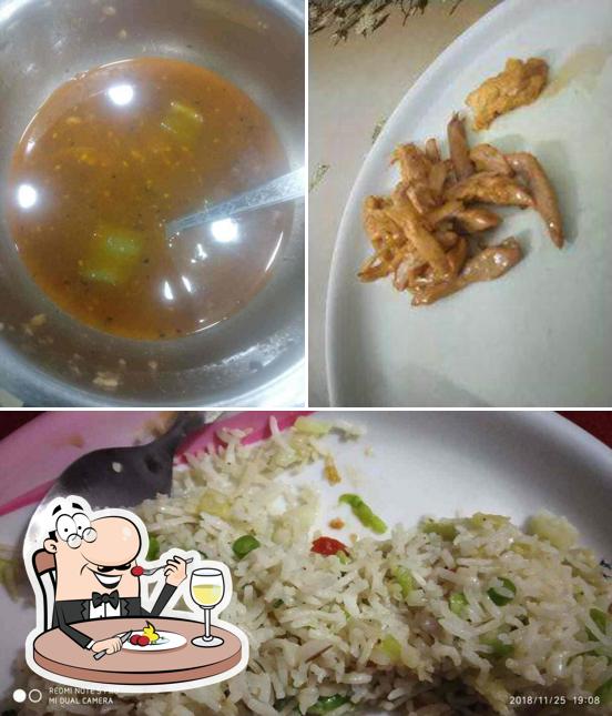 Food at Crystal Softy Corner