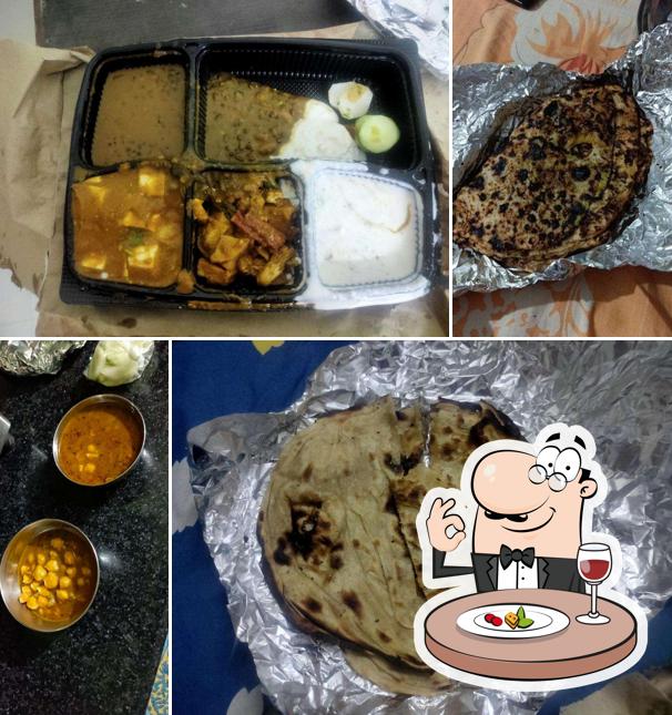 Food at 77 Dhaba & Sweets