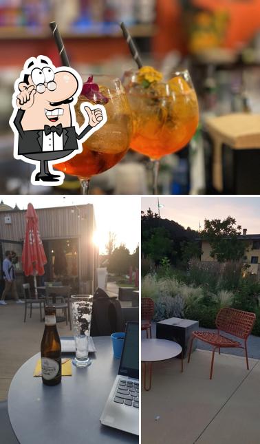 Dai un’occhiata alla immagine che presenta la interni e cibo di Urban Jungle Session Bar