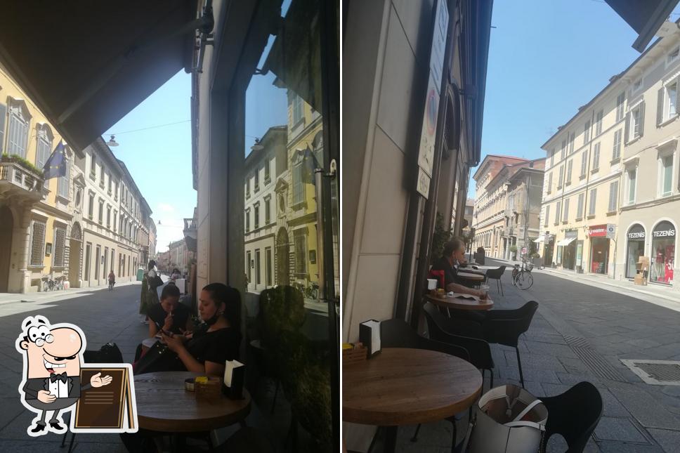 Gli esterni di Caffè Tostato