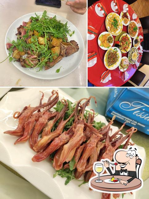 Cibo al 茶山饭店