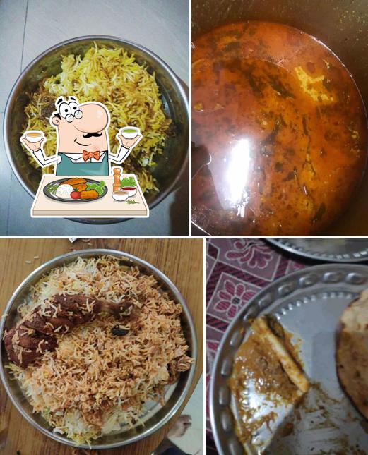 Food at Hyderabadi Mehfil