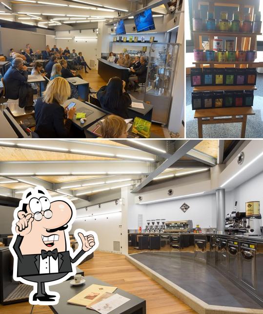 Gli interni di Caffè Milani