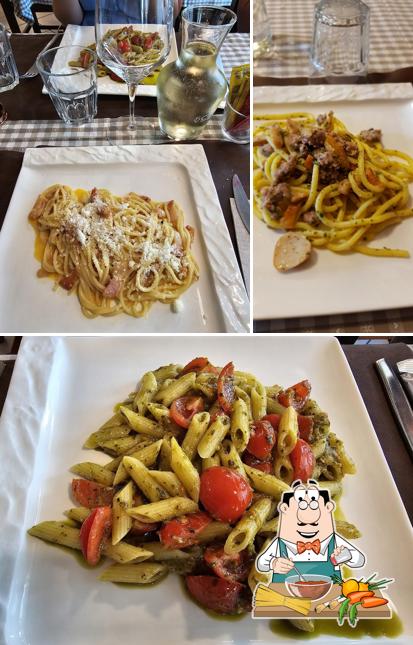 Spaghetti alla bolognese al Ristornte Pizzeria Viola