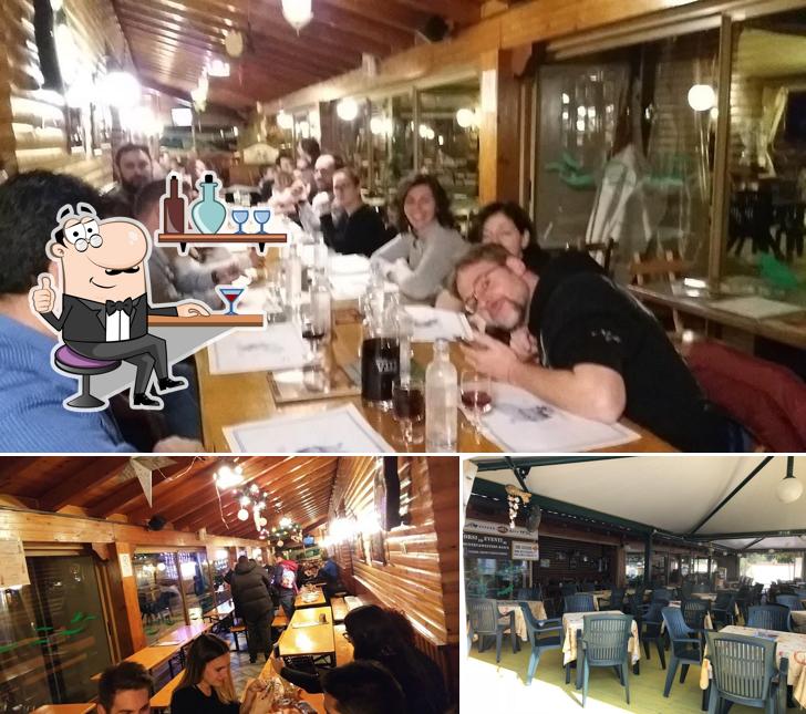 Dai un'occhiata agli interni di Cocchia's Pub & Fishing di Mora N. D. & F. Snc