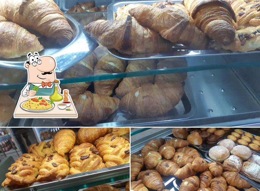 Platti al New caffè dell'angolo