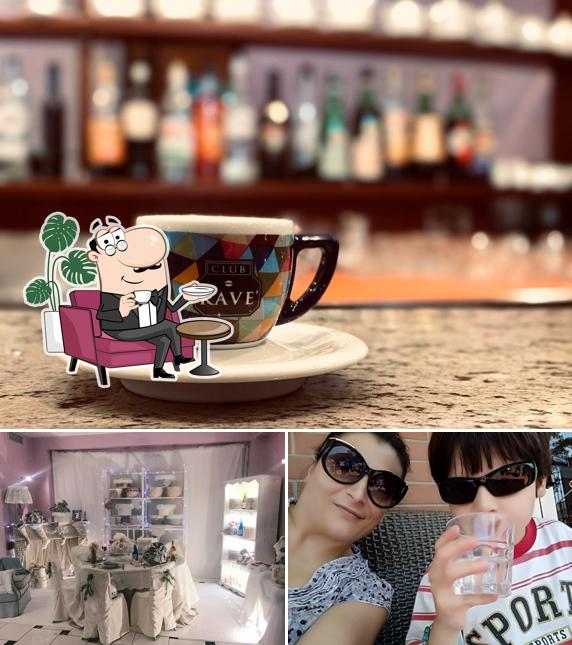 Corradini Briciole e Baci Pasticceria Caffetteria Pane si caratterizza per la interni e bevanda