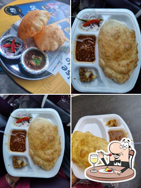 Chole bhature at Arjun chole bhature