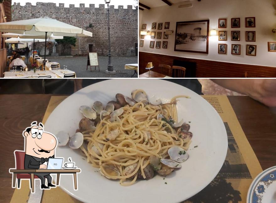 Siediti a un tavolo di Ristorante Monumento dal 1884