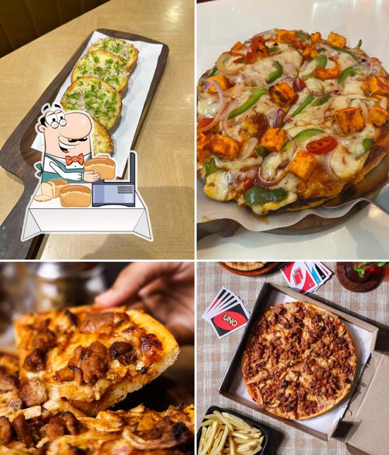 Garlic bread at The Joy Pizzateria