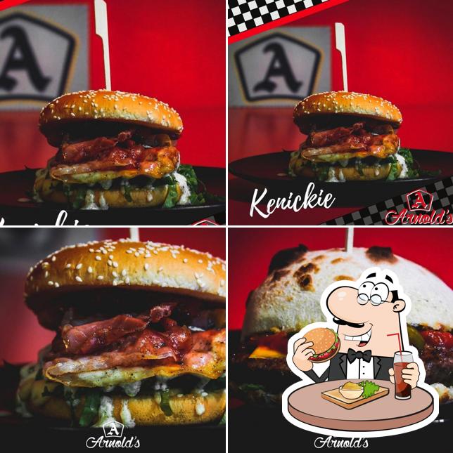 Gli hamburger di Arnold's potranno soddisfare i gusti di molti